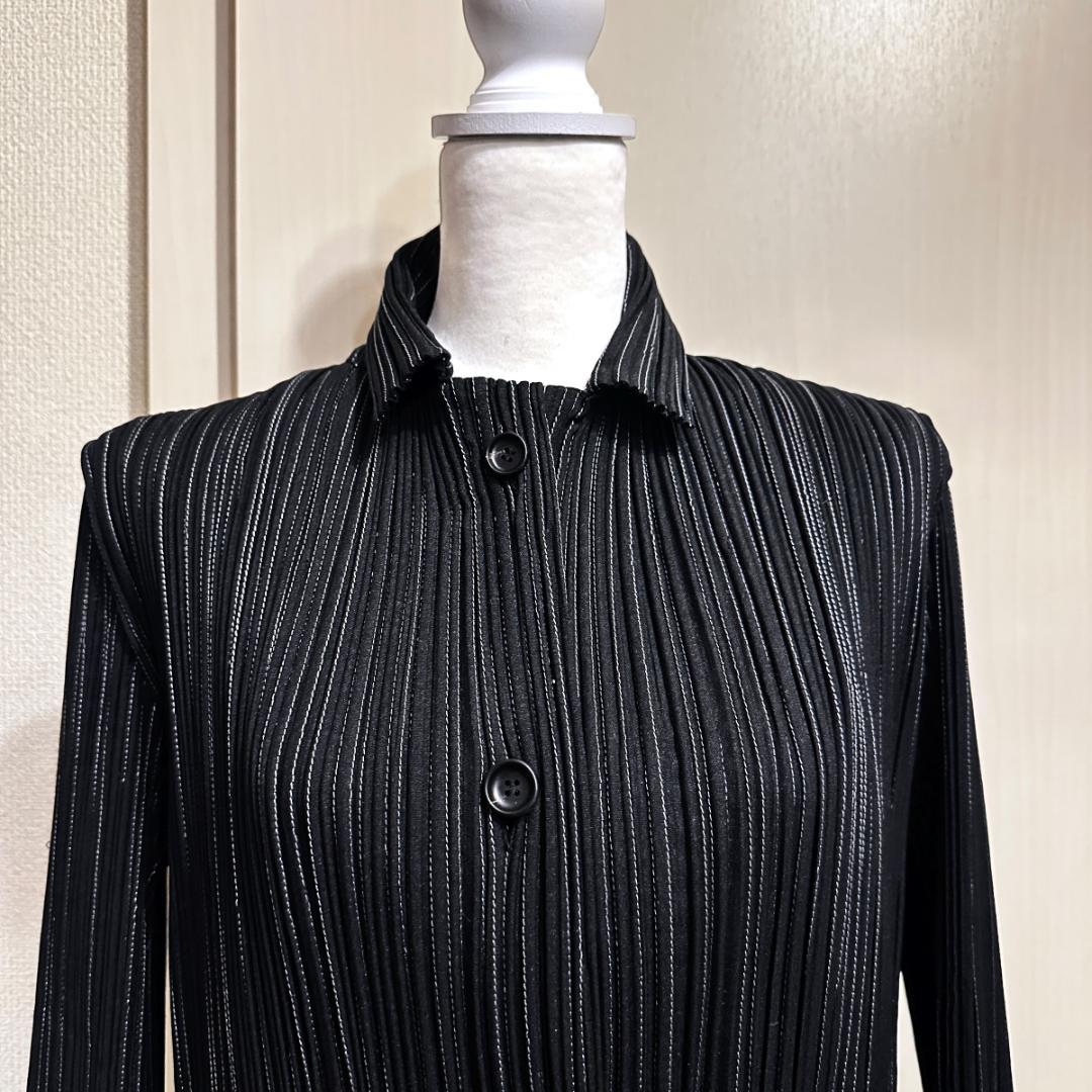 ISSEY MIYAKE プリーツシャツ　黒　サイズM　HR0824