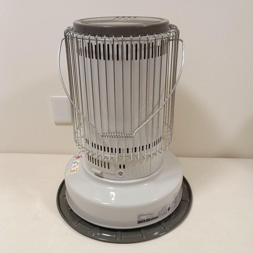 美品　2022年製　トヨトミ 石油ストーブ KS-67H　説明書付