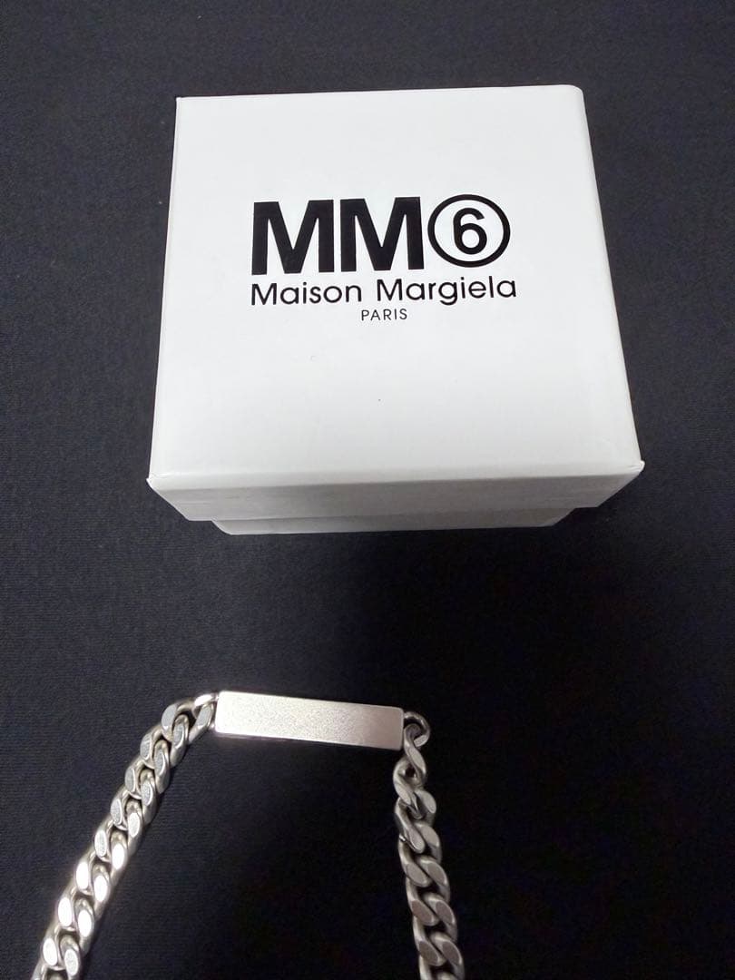 MM6 Maison Margiela カレンダーネックレス