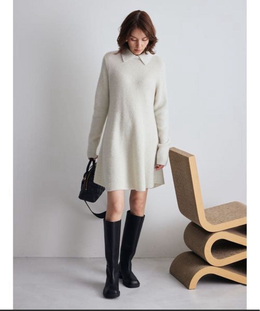 タグ付き　新品未使用　襟付きペプラムニットミニワンピース　ミラオーウェン