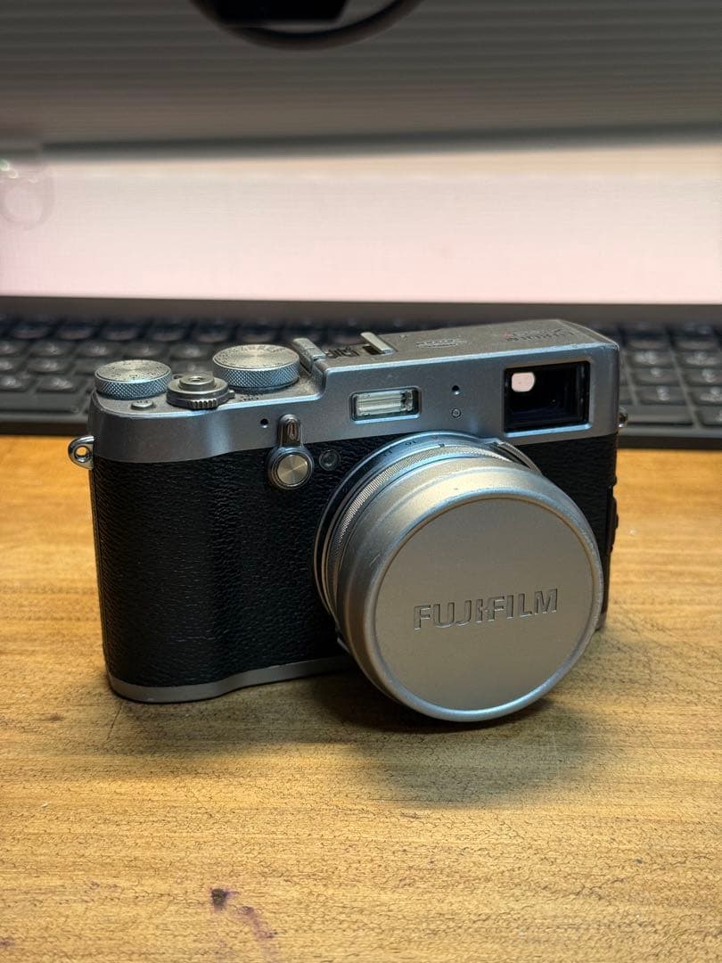Fujifilm X100T シルバー