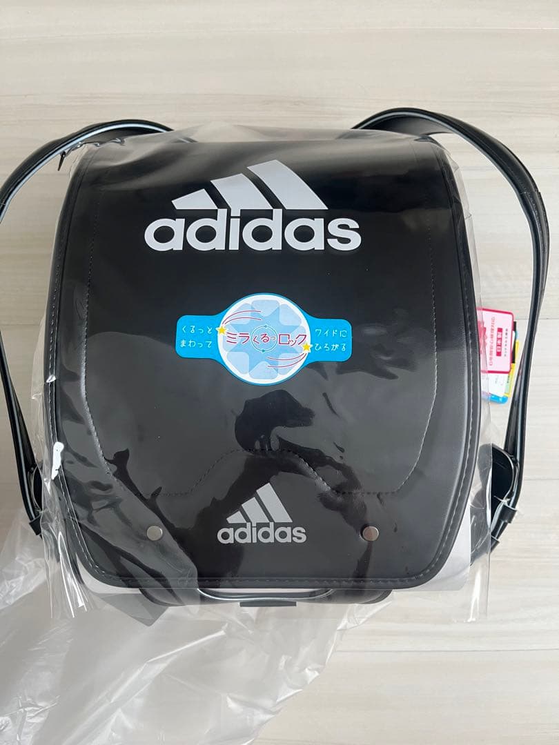 アディダス　ランドセル　新品　ブラック✖️ブラック