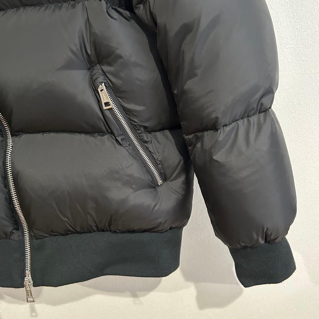 Ｐ.M.D.S. ダウンジャケット　黒　イタリア製　ラグジュアリー