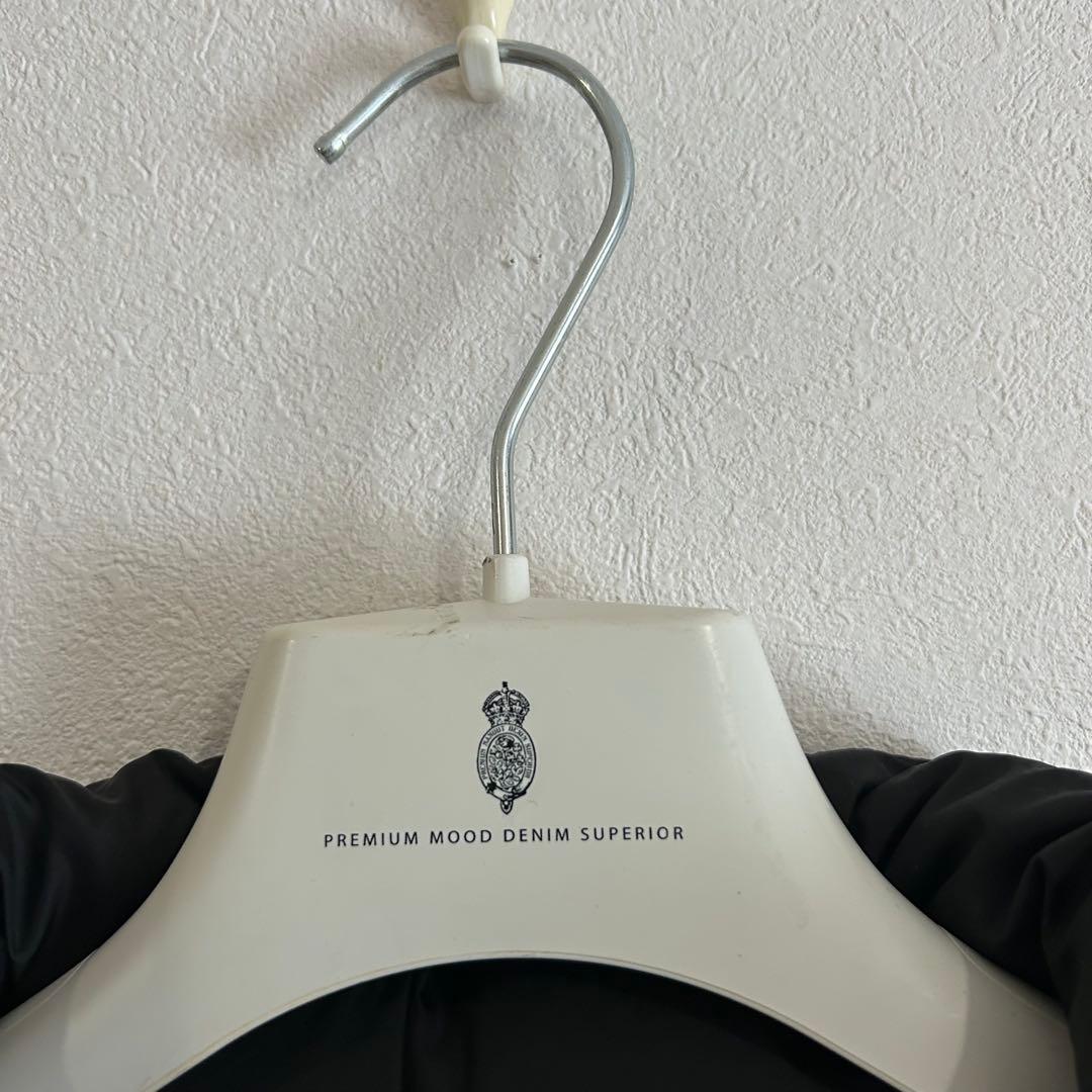 Ｐ.M.D.S. ダウンジャケット　黒　イタリア製　ラグジュアリー