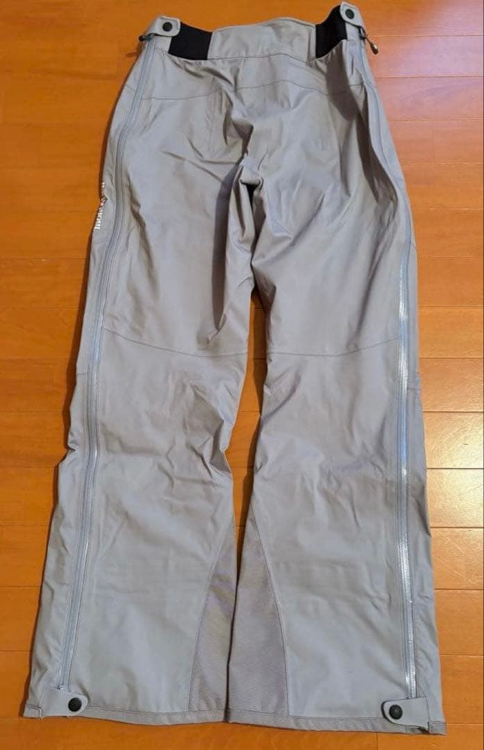 グレー モンベル　パウダートラック サーマパンツ　ゴアテックス　レディースM