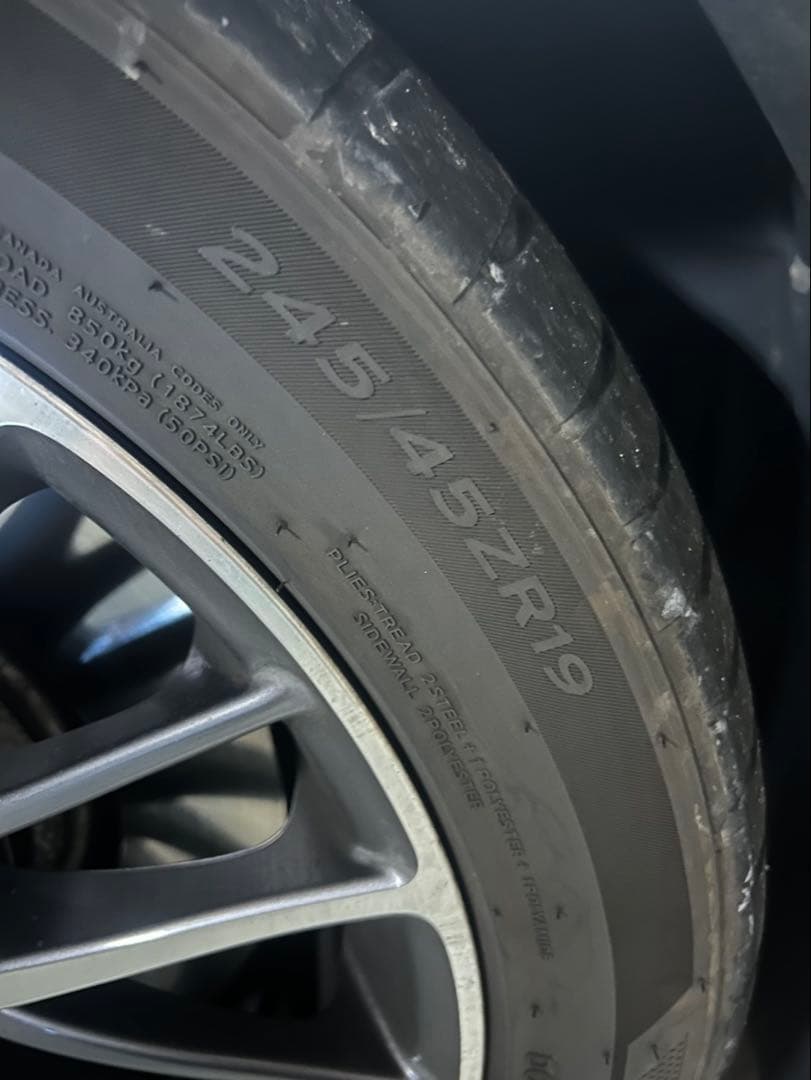 レクサス後期F 純正　Hankook 245/45ZR19 ホイールセット 1