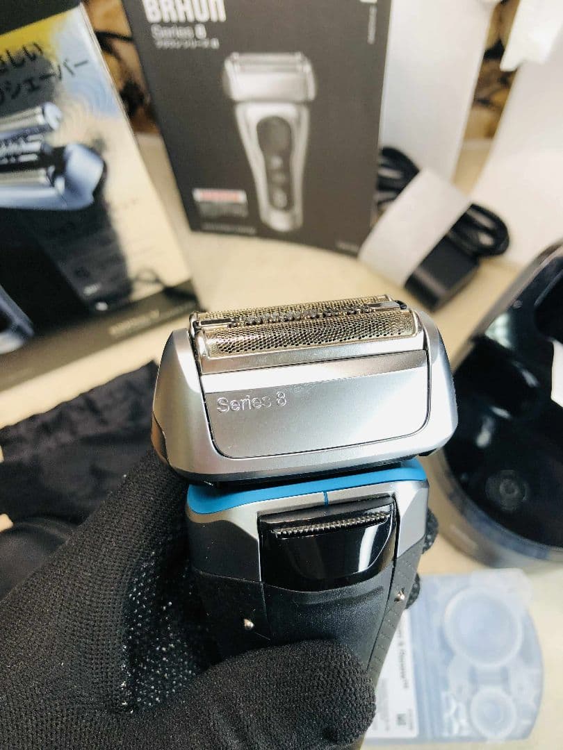 【こいちー】BRAUN Series 8 8390cc-Vブラウン