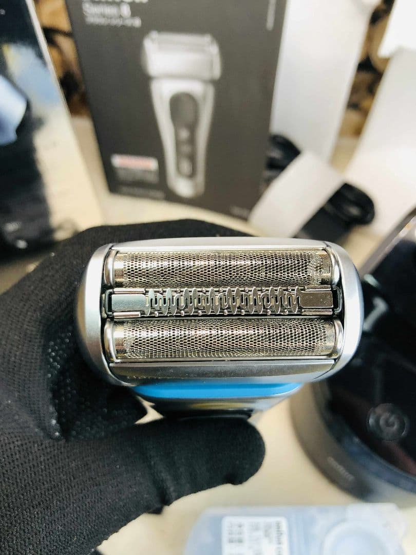 【こいちー】BRAUN Series 8 8390cc-Vブラウン