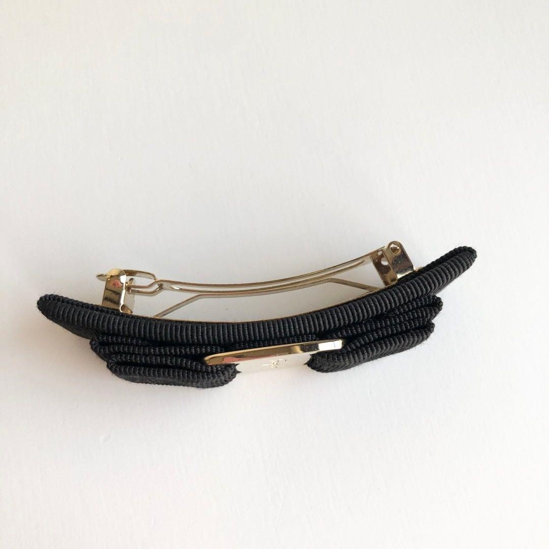 新品保管✨フェラガモ バレッタ ヴァラリボン ブラック ゴールド