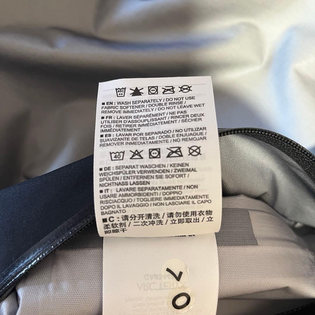 人気 旧ロゴ ARC'TERYX ベータジャケット Sサイズ ブラック