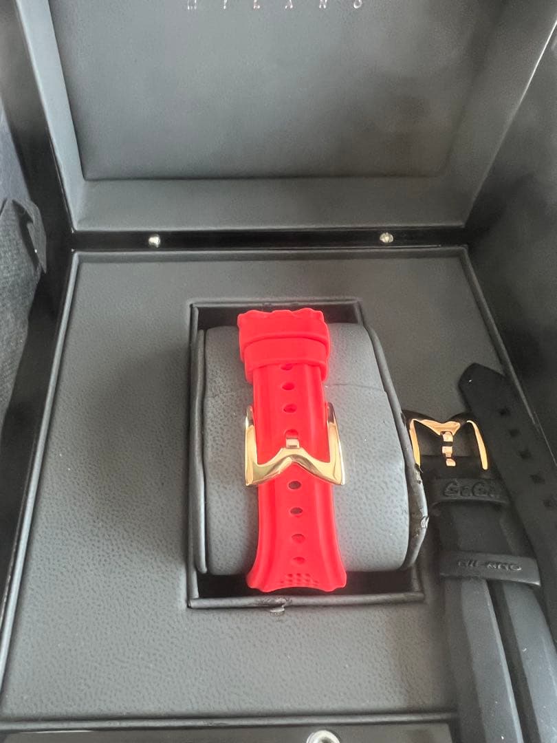 GaGa Milano スカルウォッチ レッド/ゴールド