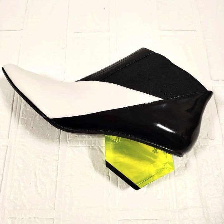 美品 UNITED NUDE ブーツ ダイヤ型ヒール サイズ25.5 完売品