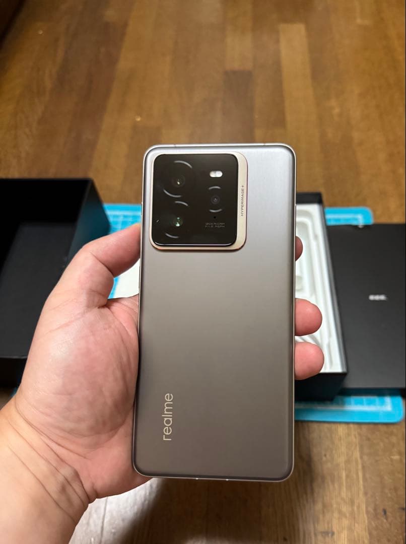 スマートフォン本体 Realme GT 7 Pro