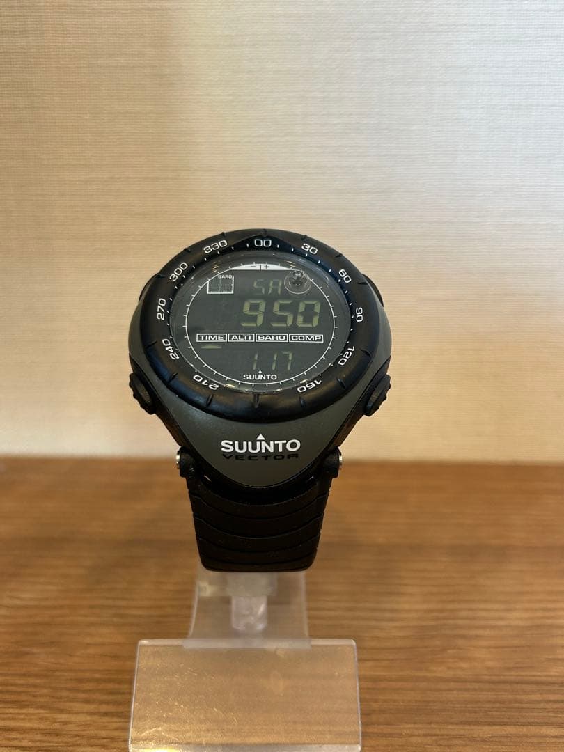 SUUNTO VECTOR ミリタリーグリーン スント ベクター レガッタ 時計