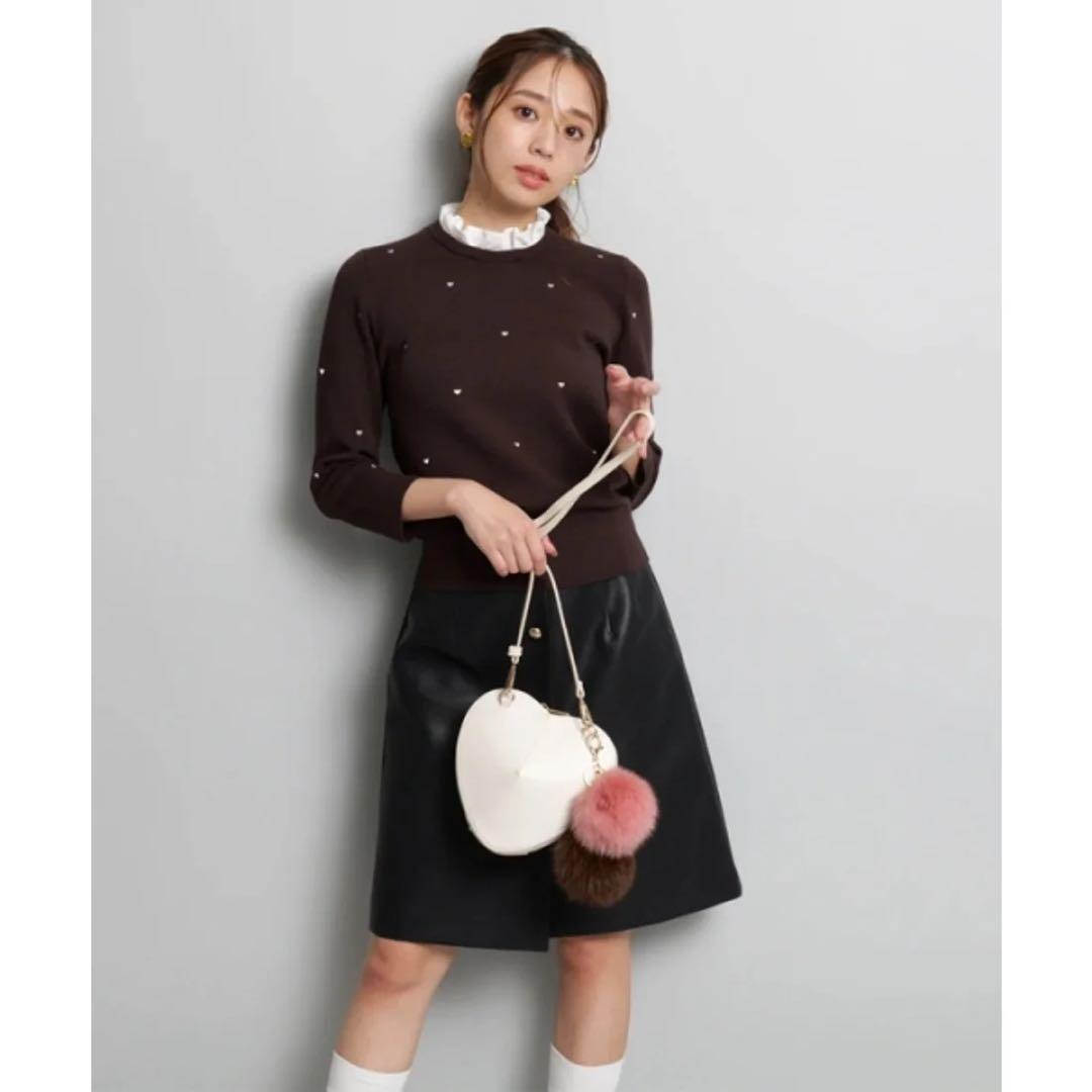 新品　ジャスグリッティー NEWハート刺繍プルオーバー （茶）