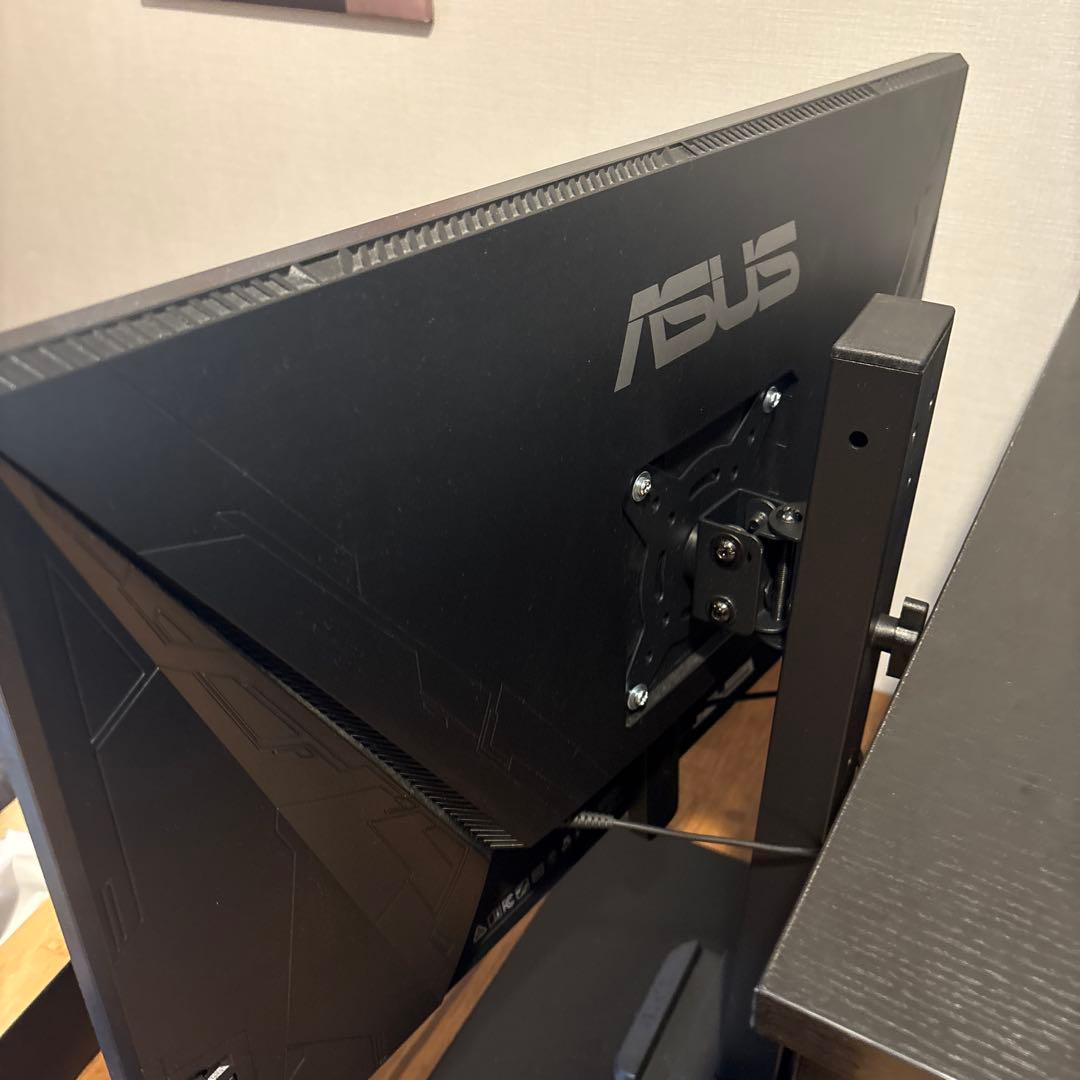 ASUS ゲーミングモニター VG258QR-R