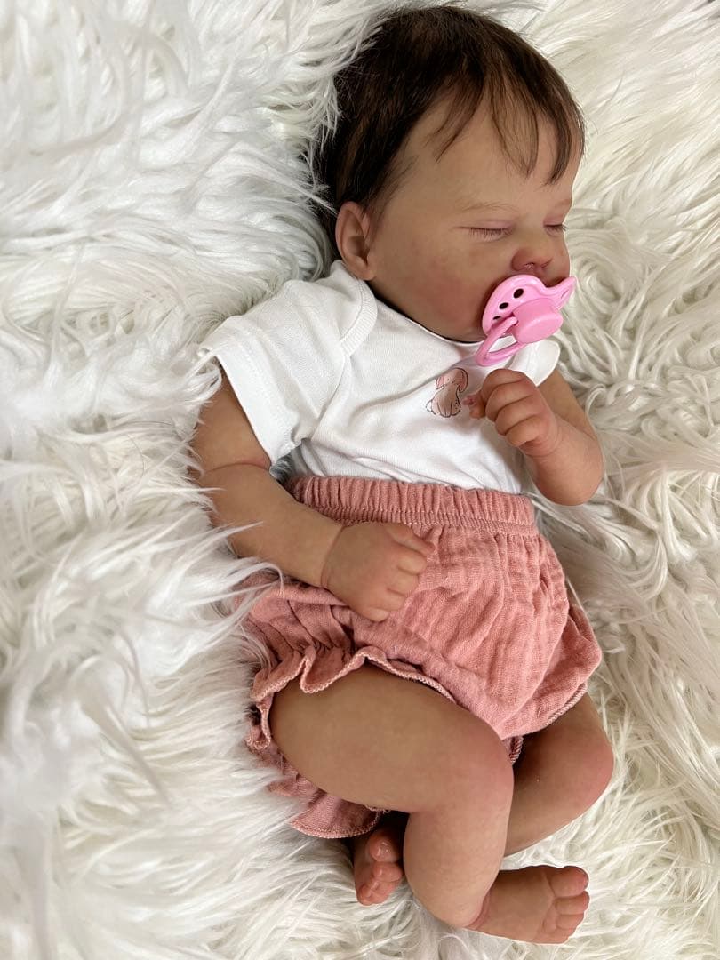 【リボーンドール】 Quinbee