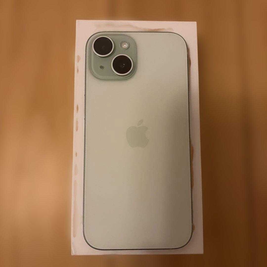 iPhone15 128GB グリーン