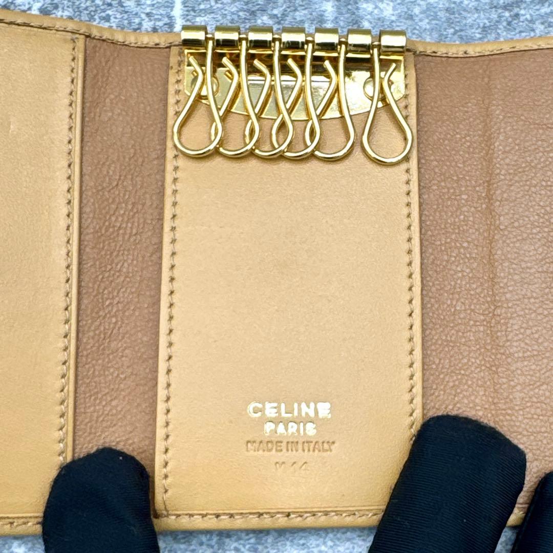 極美品　セリーヌ トリオンフ マカダム 6連キーケース ブラウン M14