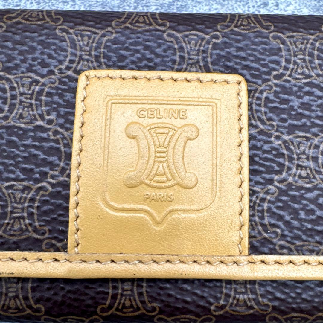 極美品　セリーヌ トリオンフ マカダム 6連キーケース ブラウン M14