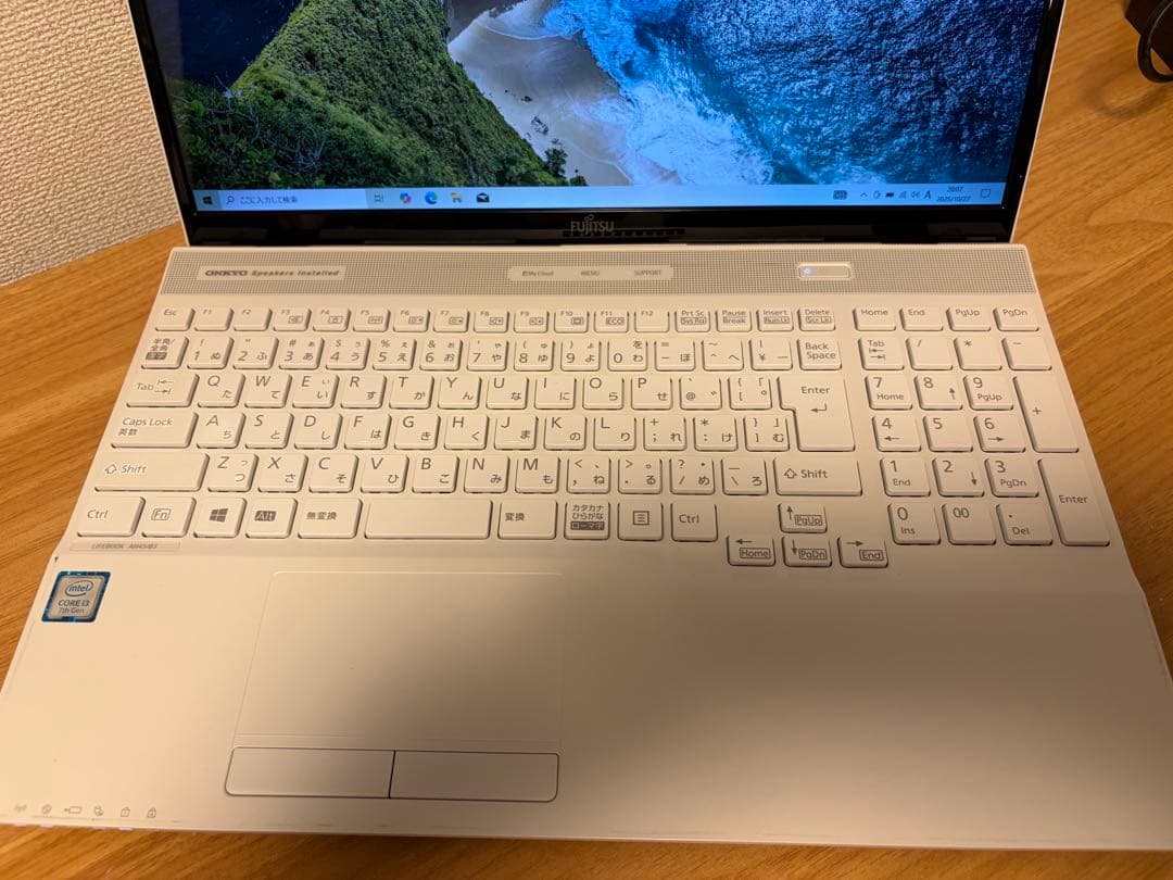 Windowsノート本体 LIFEBOOK AH i3-7130U/4GB/128GB SSD