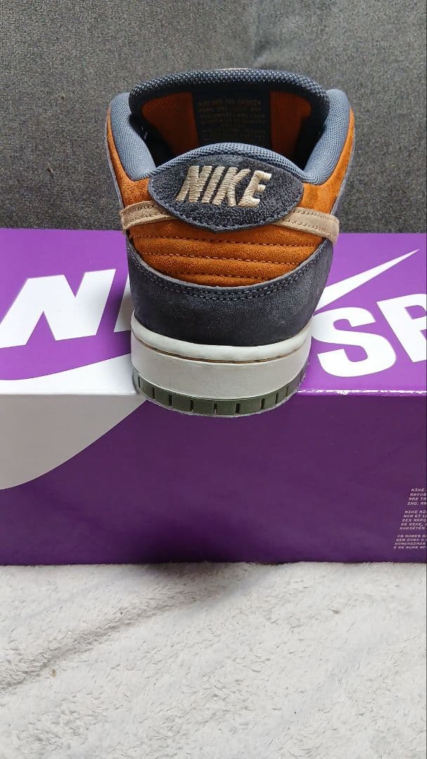 国内正規品NIKE SB DUNK LOW PROライトカーボンモナーク最安値