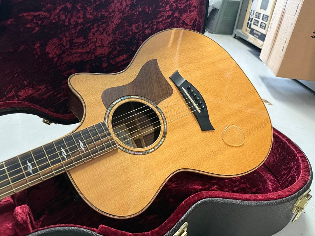 【週末価格】Taylor Acoustic Guitar 814ce