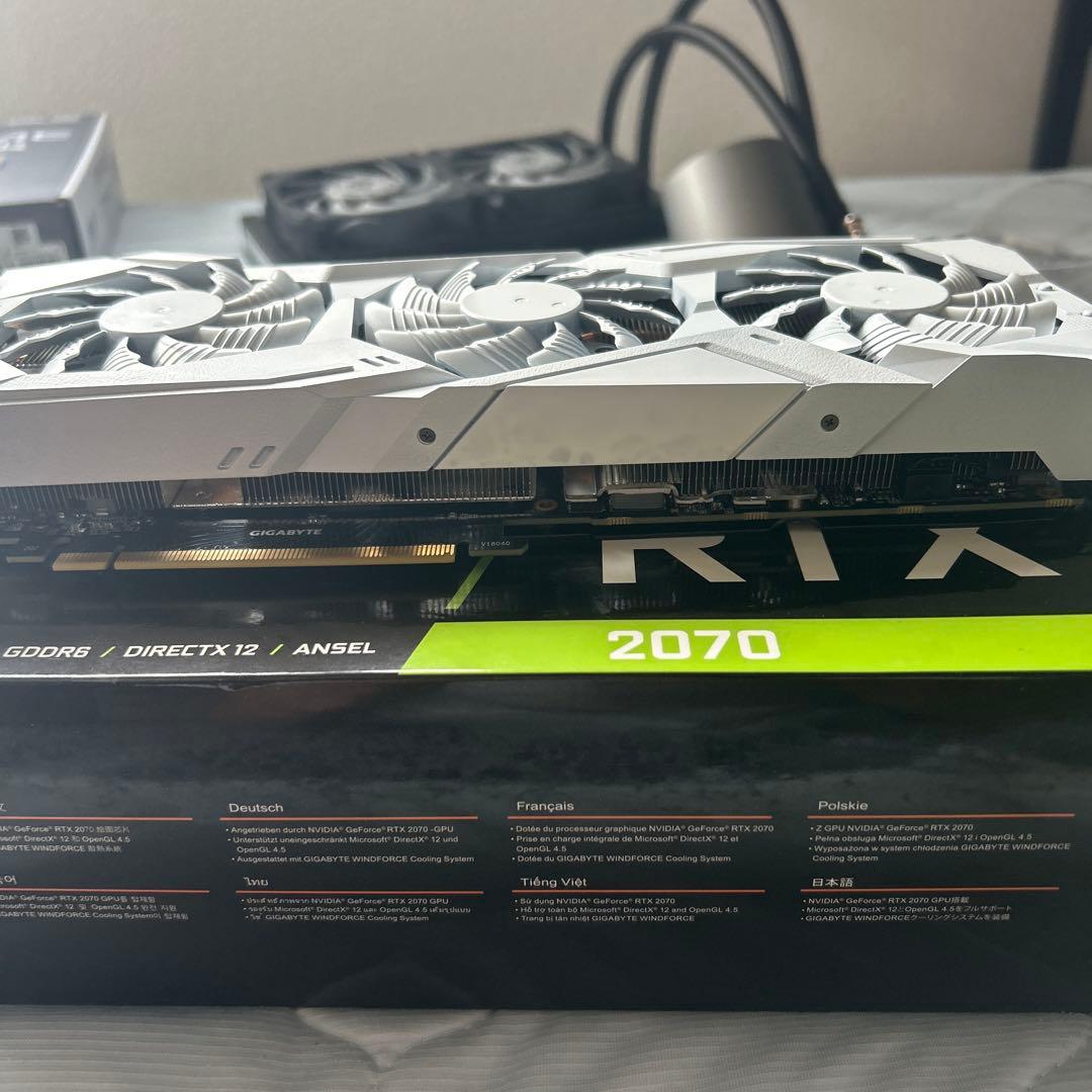 GIGABYTE RTX 2070 グラフィックボード　塗装品