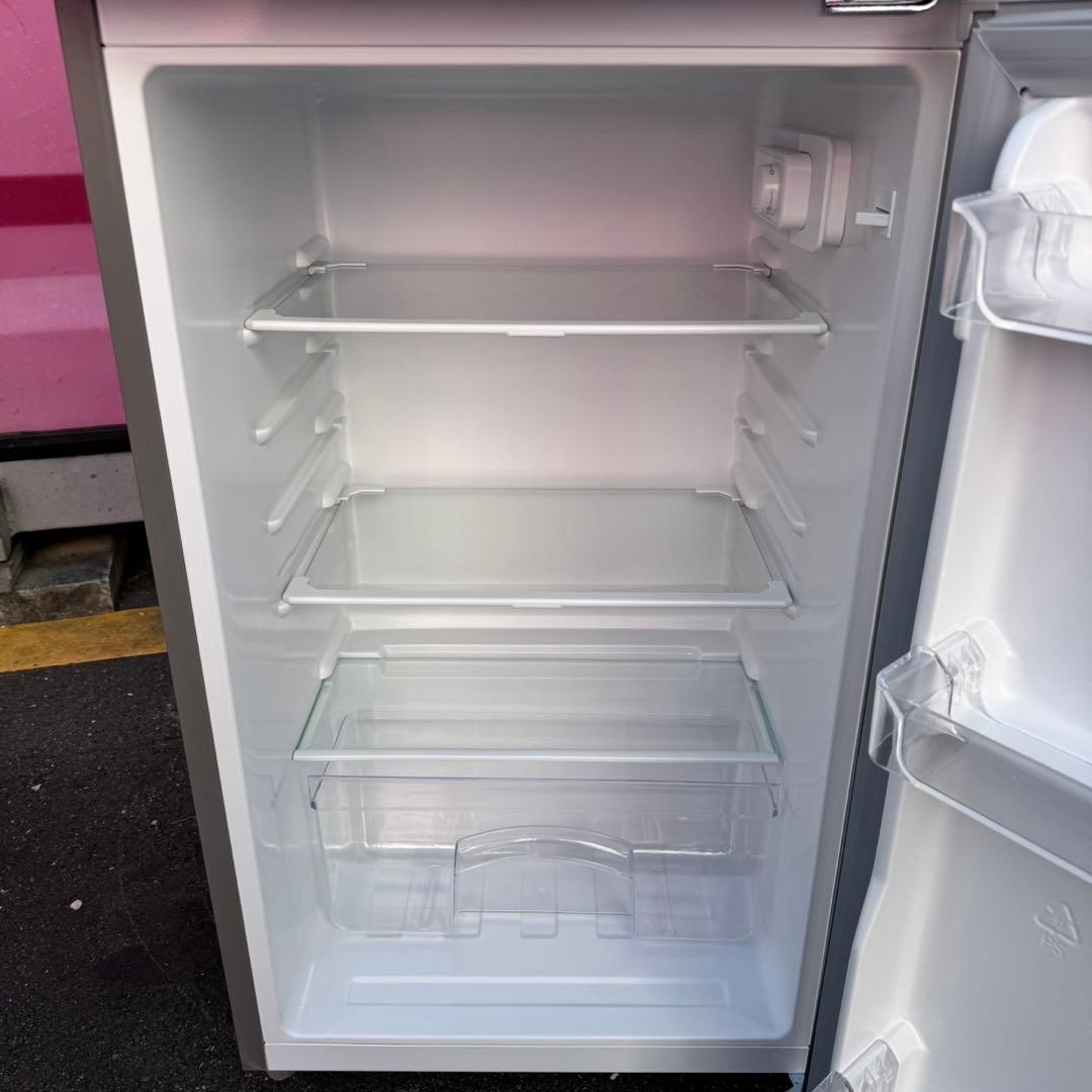 ZH02★2023年製★シャープ　冷蔵庫　一人暮らし　シルバー　家電