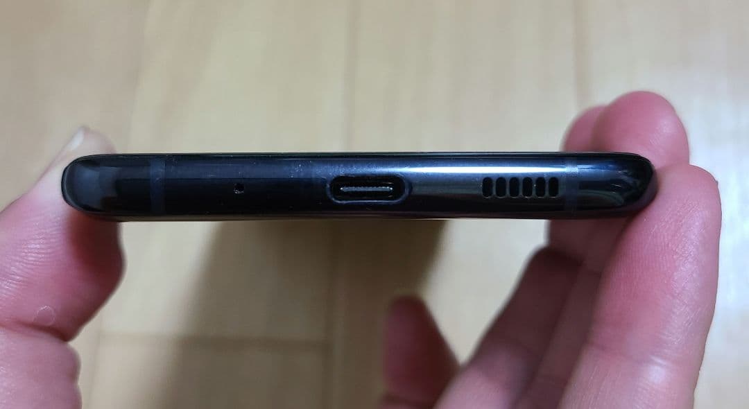 GALAXY S20+ 5G 海外SIMフリー　充電器イヤホン付き