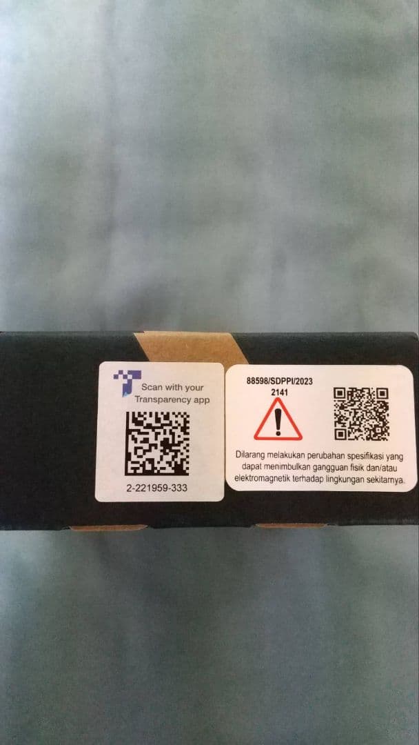 イヤホン Poly Voyager Free 60 7Y8M1AA