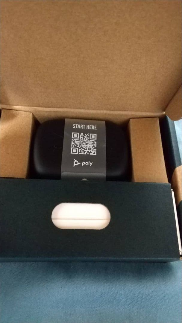 イヤホン Poly Voyager Free 60 7Y8M1AA