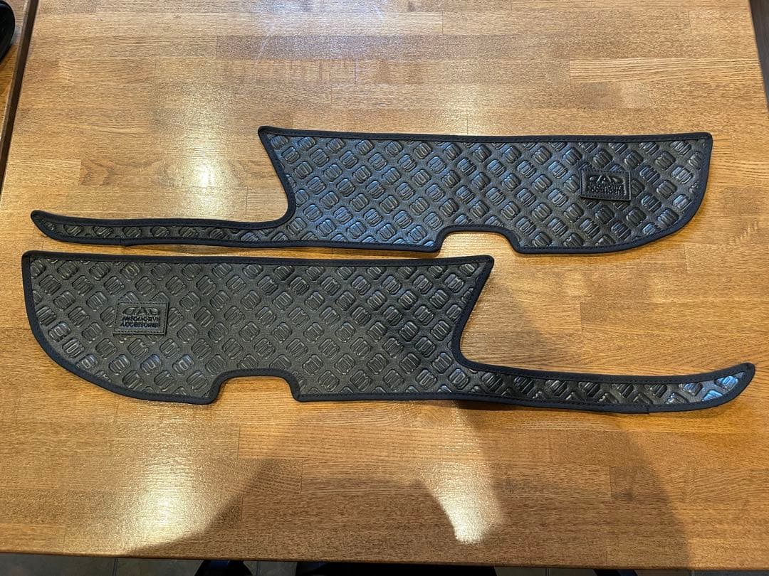 やぽん　　D.A.D モノグラム柄　キックガード　4点セット