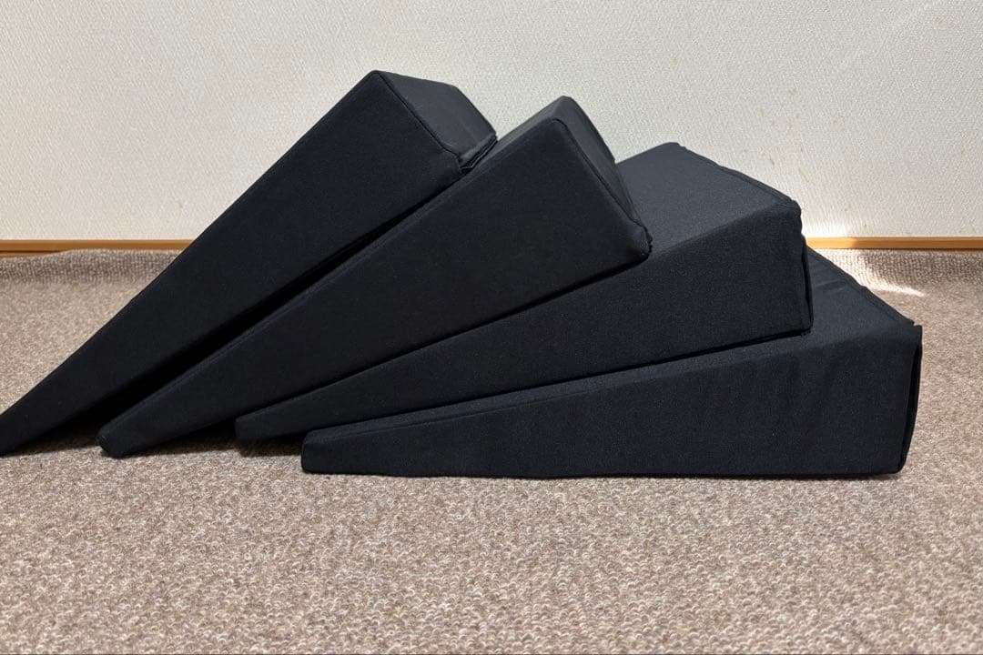 くるマット 4個セット(100W 2個 150W 2個) 車中泊 マット