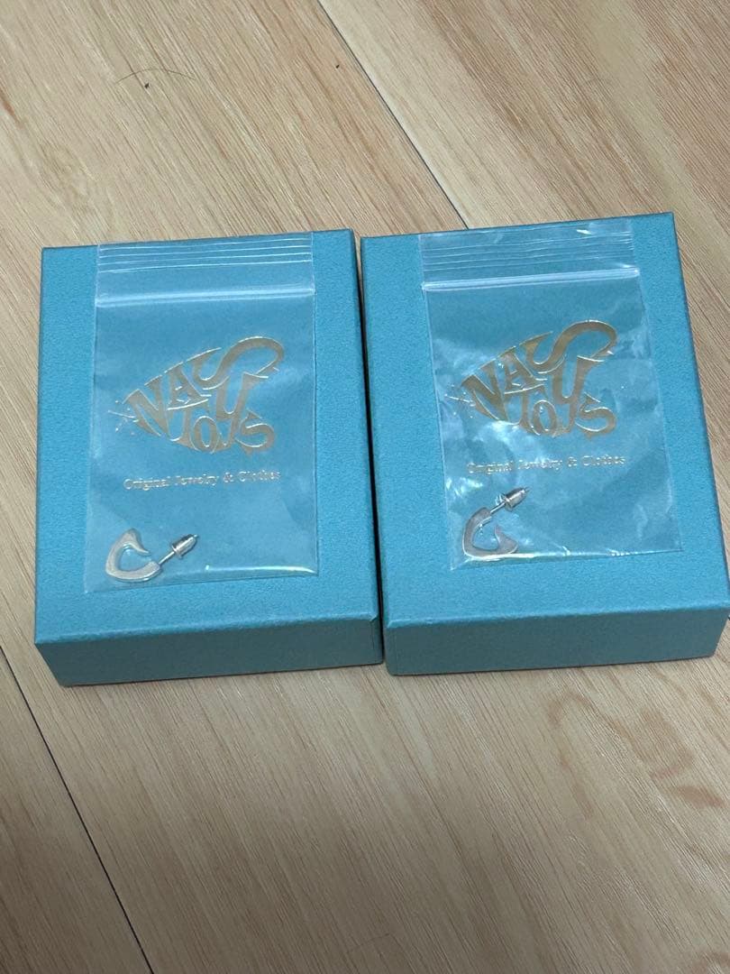 NASTOYS Mid-Century PIERCE (SMALL)1個