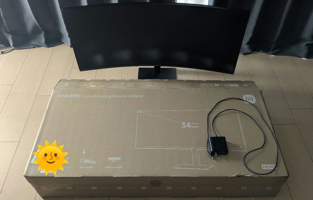 Xiaomi 34インチカーブドゲーミングモニター本体