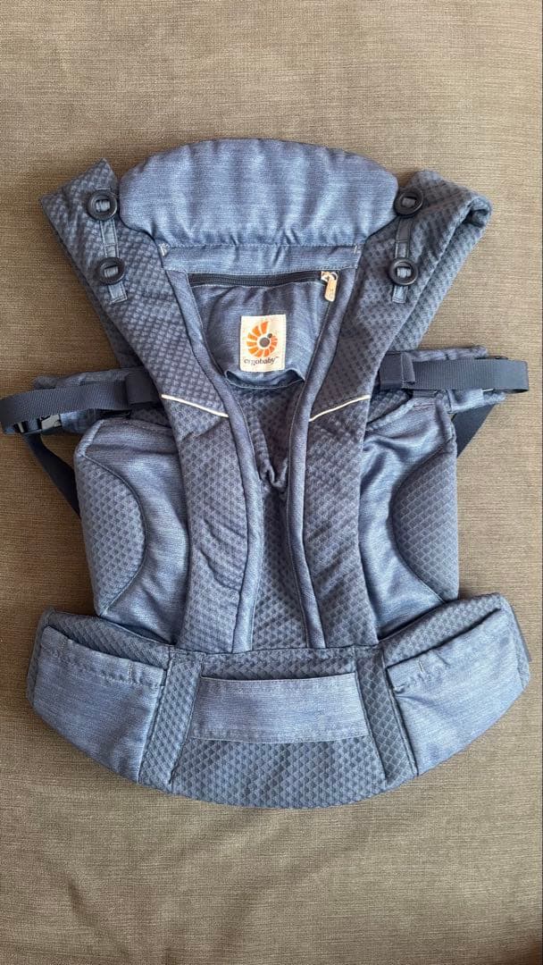 抱っこひも・スリング UKI