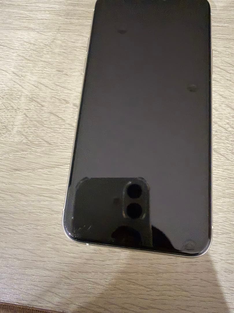 Apple iPhone 11 Pro ホワイト(シルバー)