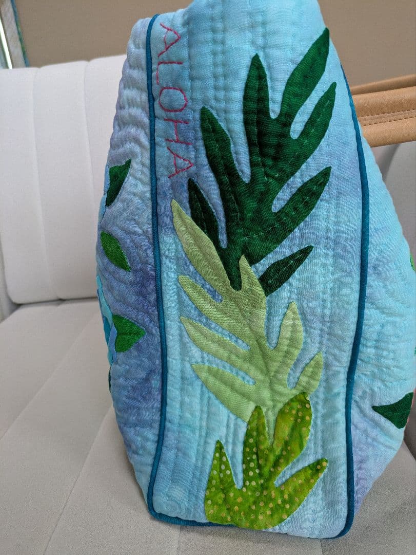 ★ハワイアンキルト薔薇いっぱいの ビッグトートバッグ