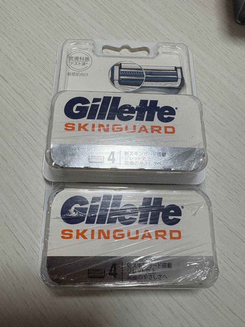 【新品】　ジレット プロシールド 髭剃り 本体+替刃36コ付　正規品