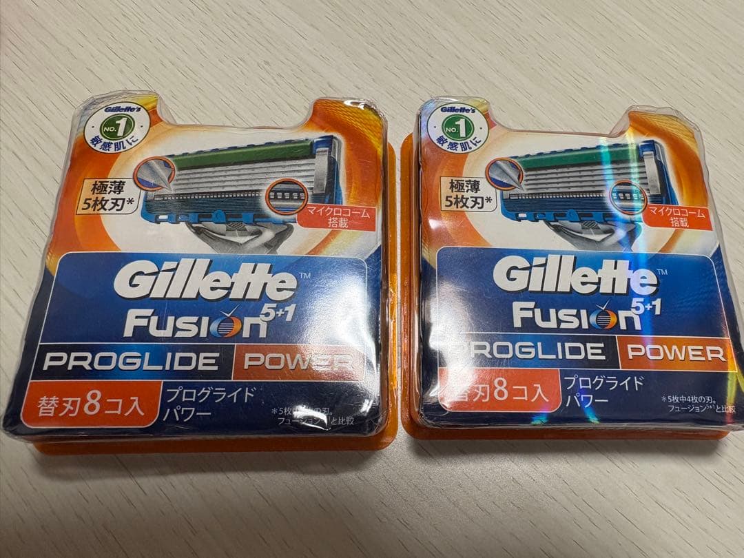 【新品】　ジレット プロシールド 髭剃り 本体+替刃36コ付　正規品