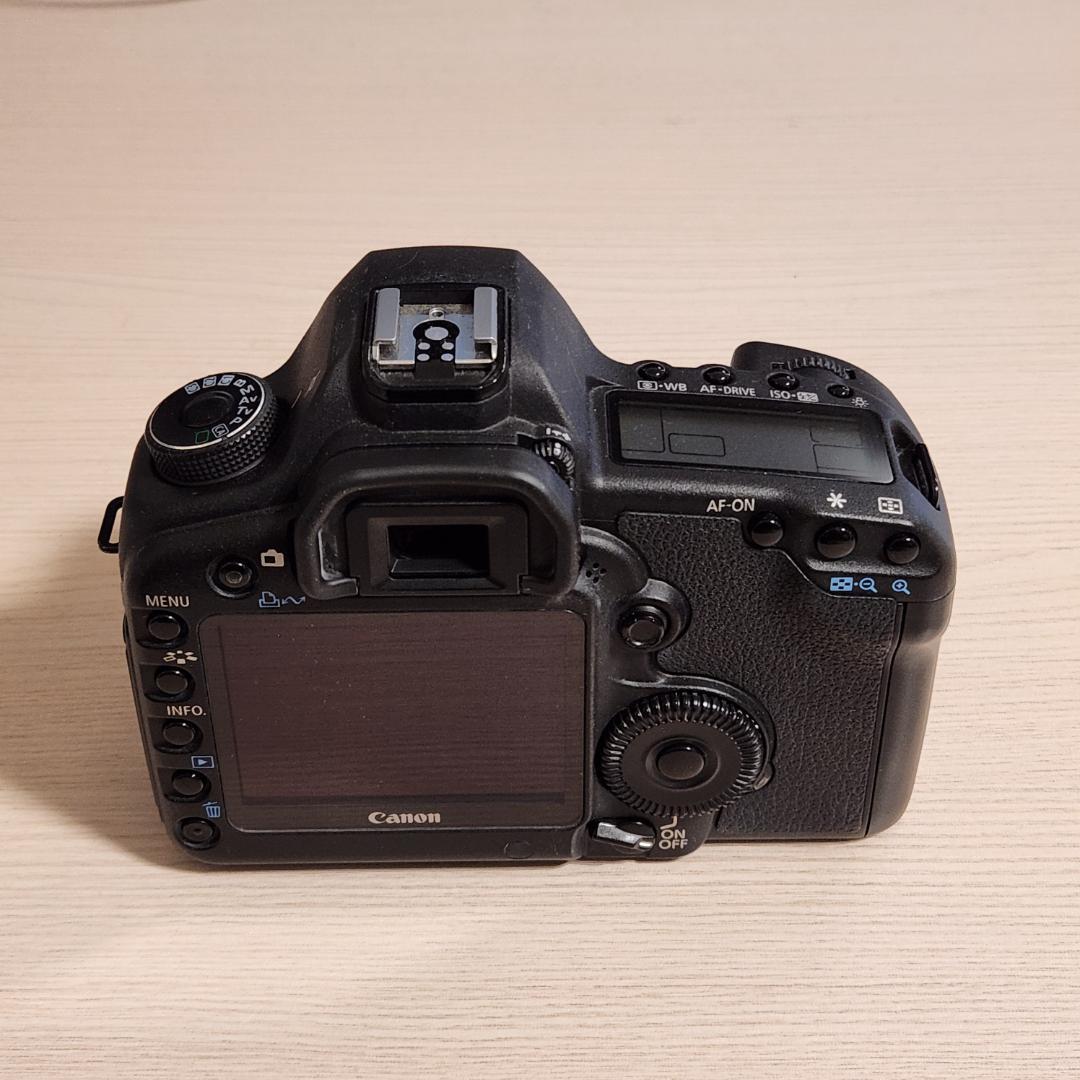 EOS 5D Mark2 + 50mm 1.8 + その他おまけ