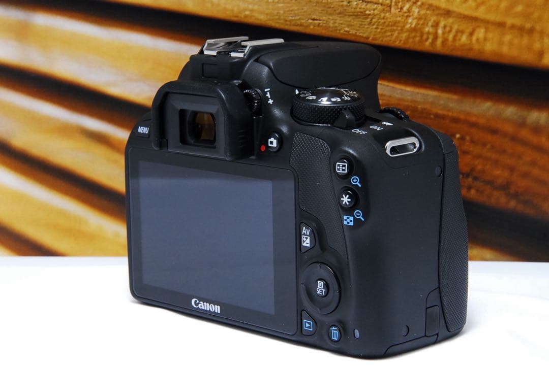 ⭐️美品⭐️Canon x7 18-55mm STM スマホ転送 一眼レフ　カメラ