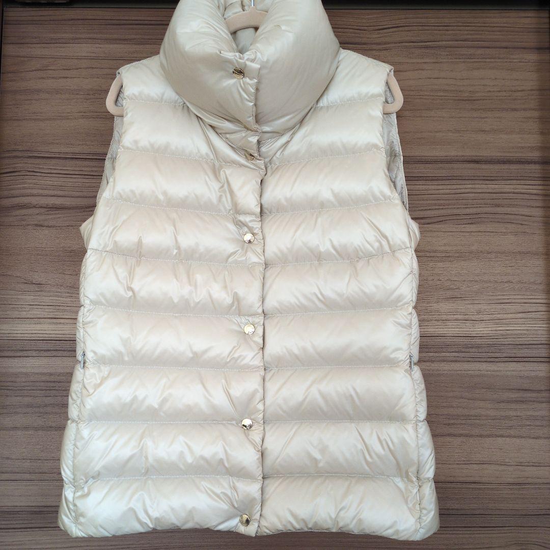 【良品】モンクレール レディース　ダウンベスト　00