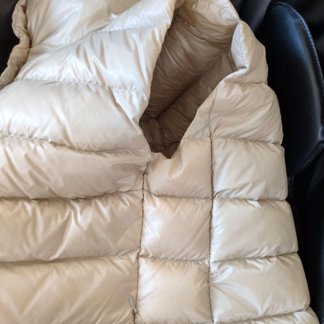 【良品】モンクレール レディース　ダウンベスト　00