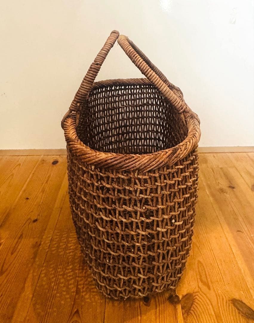 あけび籠　天然素材　国産あけび蔓　丸みのあるナチュラルバッグ　バッグ