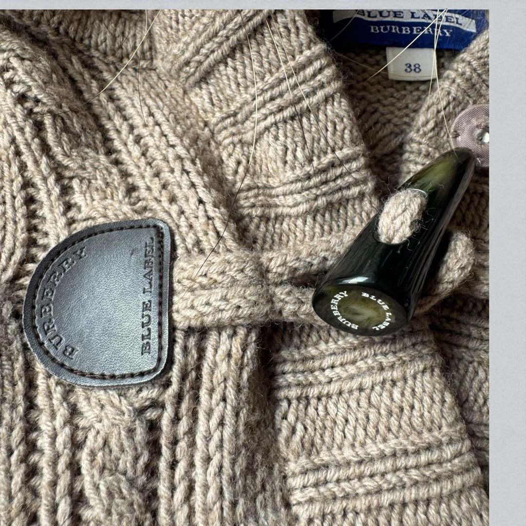 バーバリーブルーレーベル 38 ダッフル コート ケーブル ニット　ファー付
