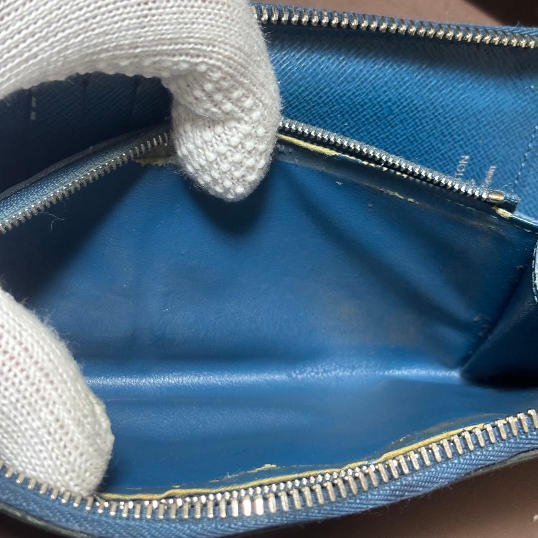ルイヴィトン エピ ヴェルティカル 長財布 ブルー ファスナー
