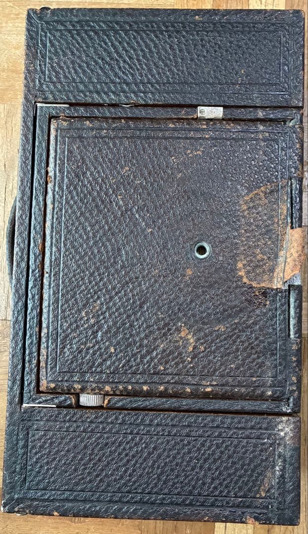 Kodak100年以上前のカメラ NO.4￼スクリーンフォーカス＋タンク現像箱