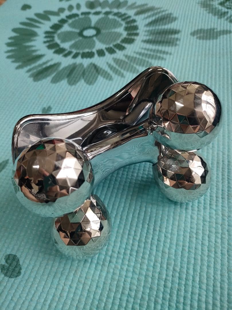 正規品/早いもの勝ち！【お得な2点セット✨】ReFa美顔ローラー&ボディローラー